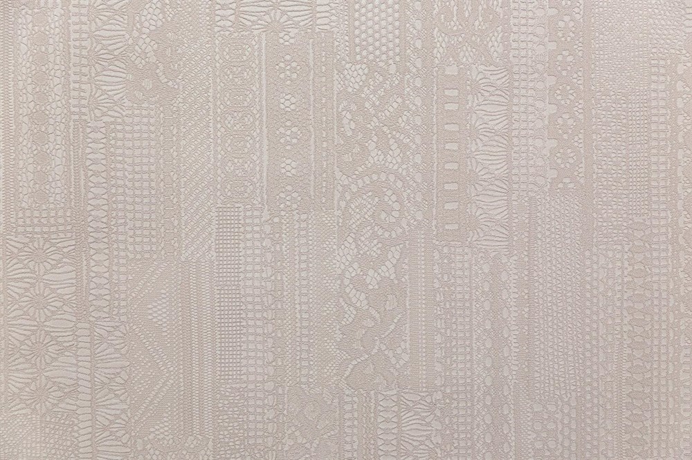 KERAMA MARAZZI KM8204 Обои виниловые Ажур база универсальная,бежевый темный 1,06х10 (1, Т A) смещённая стыковка
