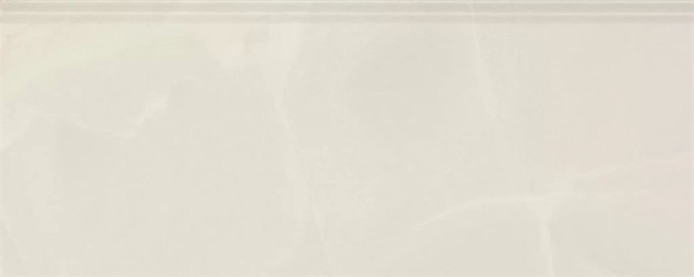 Плинтус Махкама бежевый светлый глянцевый обрезной 30x12x1,3