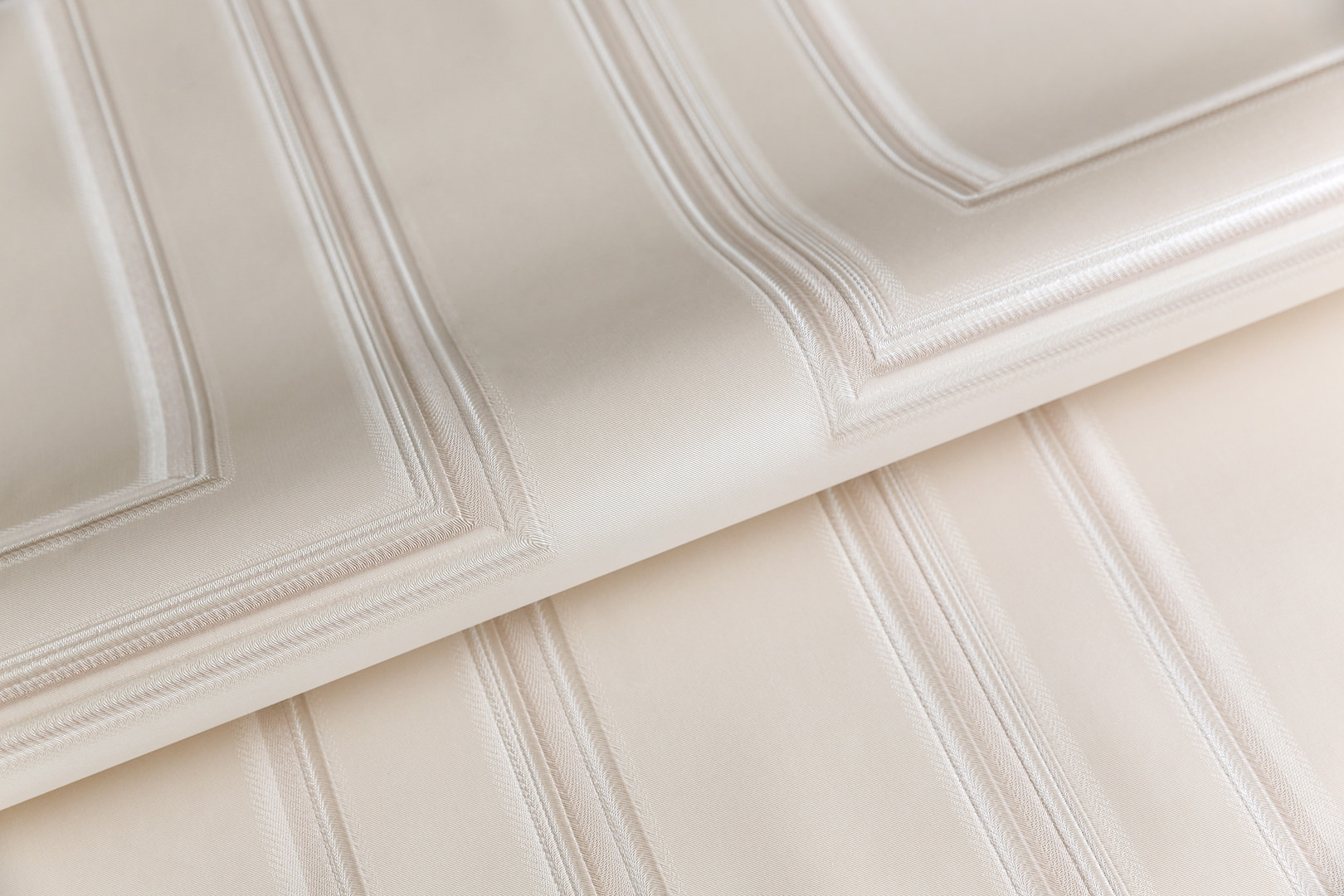 Обои виниловые Буазери мотив, бежевый