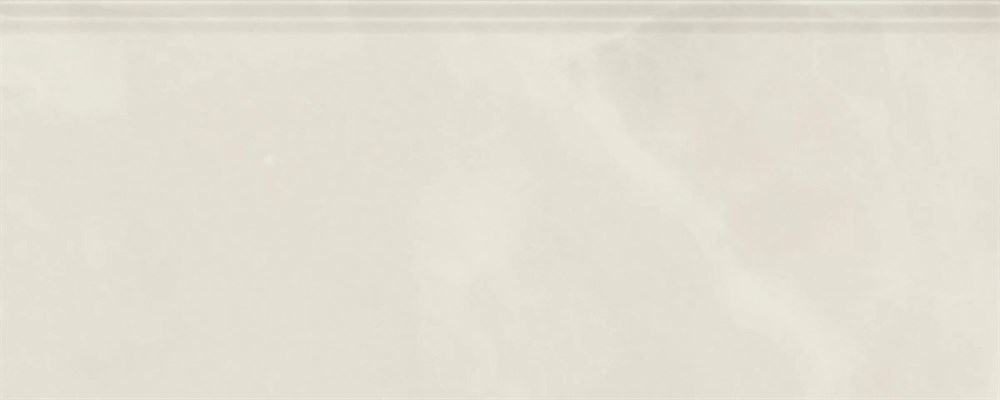 Плинтус Махкама бежевый светлый глянцевый обрезной 30x12x1,3