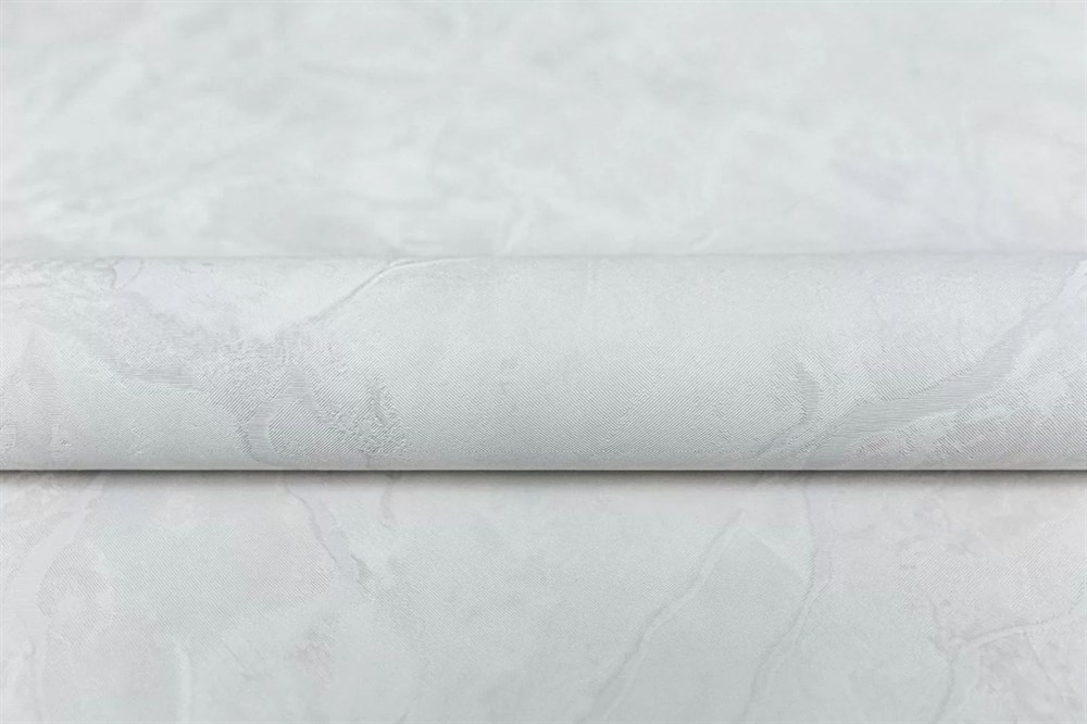 KERAMA MARAZZI KM8001 Обои виниловые Венето база 1 , белый 1,06х10 (1, Т B) смещённая стыковка