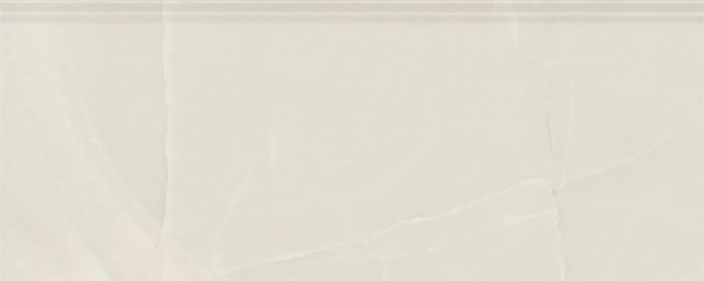 Плинтус Махкама бежевый светлый глянцевый обрезной 30x12x1,3